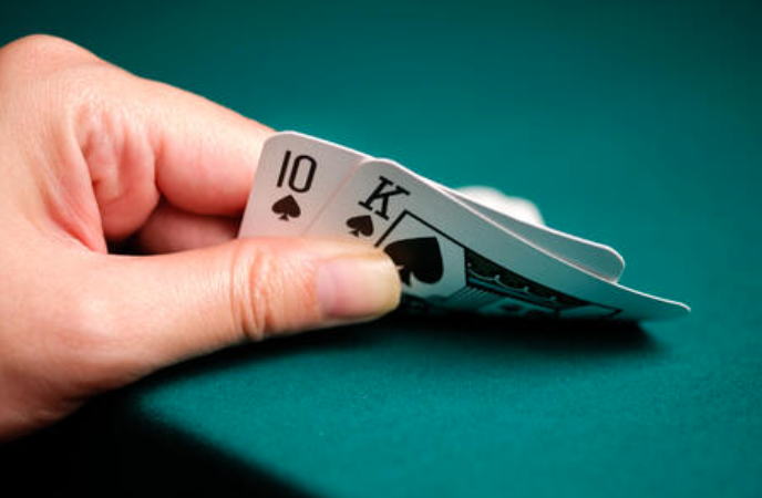Simple Ways Learn How To Play Blackjack Effectively
